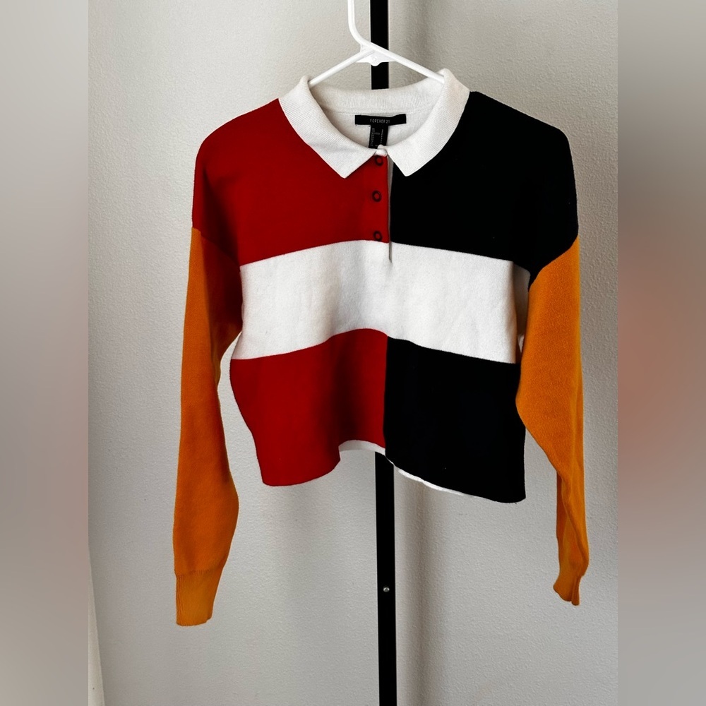 Forever 21 size small sweater